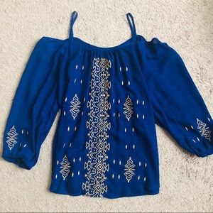 Cold Shoulder embroidered top